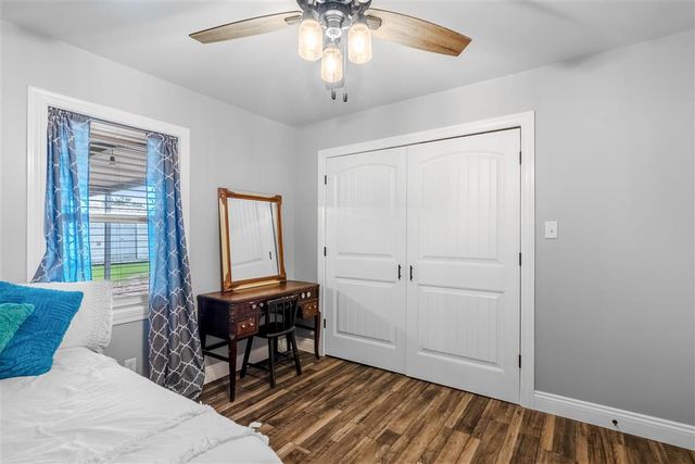 1004 Helen St Street, Iowa, LA 70647