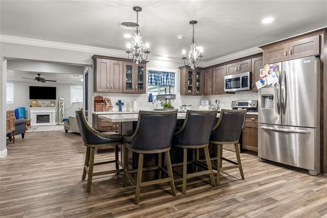 1004 Helen St Street, Iowa, LA 70647