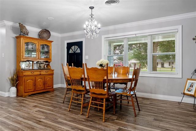 1004 Helen St Street, Iowa, LA 70647