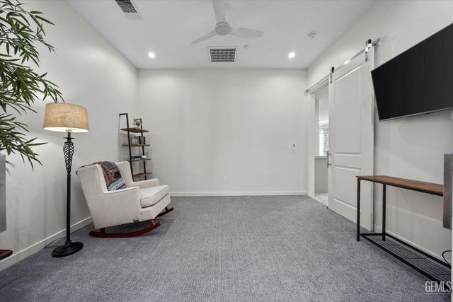 16120 Match Pointe Court, Bakersfield, CA 93306