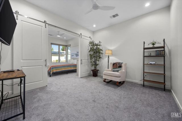 16120 Match Pointe Court, Bakersfield, CA 93306