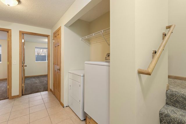 1217 Yale Avenue SE, Minneapolis, MN 55414
