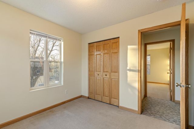 1217 Yale Avenue SE, Minneapolis, MN 55414
