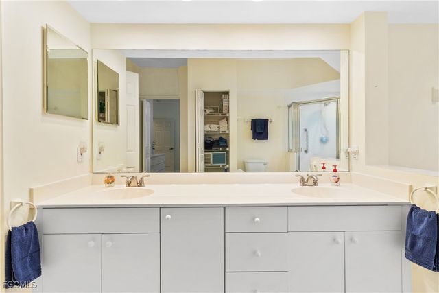 28060 Palmas Grandes LN 202, Bonita Springs, FL 34135