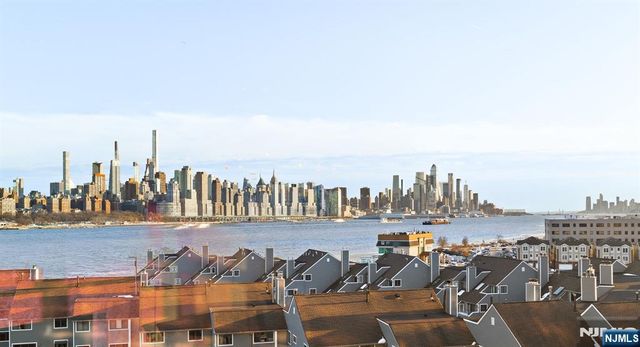 8100 River Road 816, North Bergen, NJ 07047