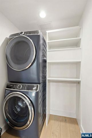 8100 River Road 816, North Bergen, NJ 07047