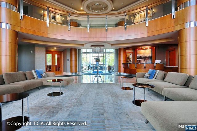 8100 River Road 816, North Bergen, NJ 07047