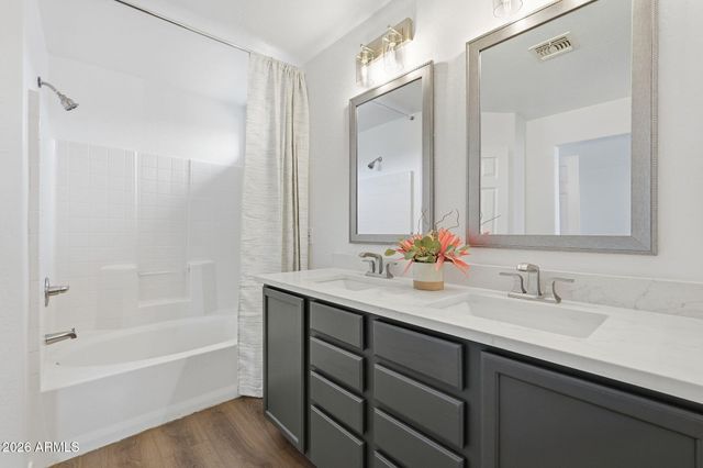 462 E CHRISTOPHER Street, San Tan Valley, AZ 85140