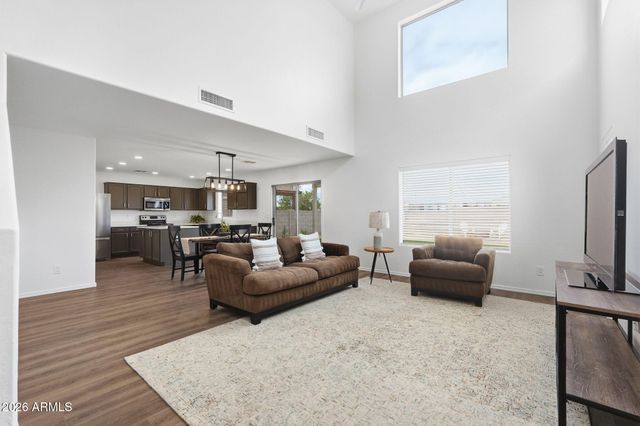 462 E CHRISTOPHER Street, San Tan Valley, AZ 85140