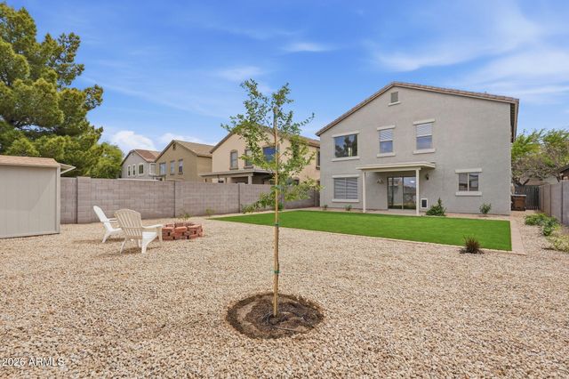 462 E CHRISTOPHER Street, San Tan Valley, AZ 85140