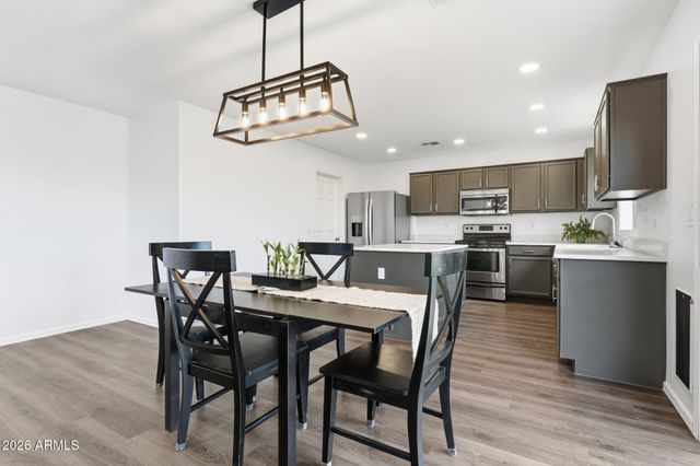 462 E CHRISTOPHER Street, San Tan Valley, AZ 85140