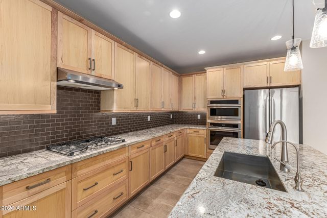 39725 N HAILEY Lane, San Tan Valley, AZ 85140