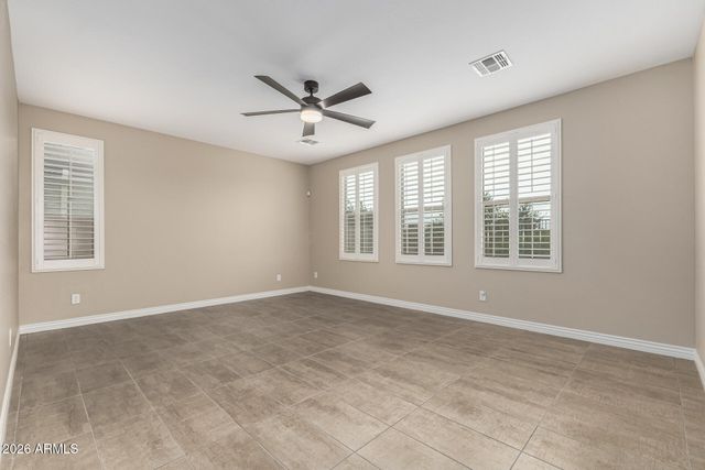 39725 N HAILEY Lane, San Tan Valley, AZ 85140