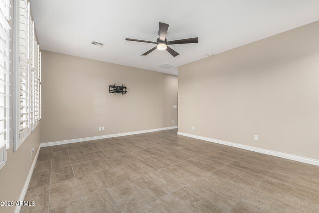 39725 N HAILEY Lane, San Tan Valley, AZ 85140