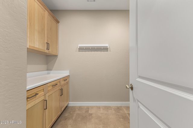 39725 N HAILEY Lane, San Tan Valley, AZ 85140