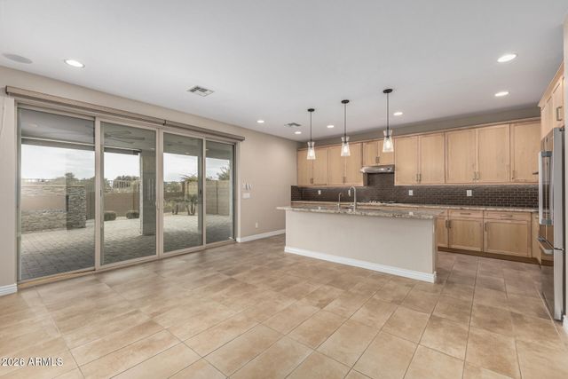 39725 N HAILEY Lane, San Tan Valley, AZ 85140