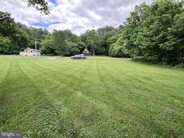 444 DEER MEADOW DR, Strasburg, VA 22657