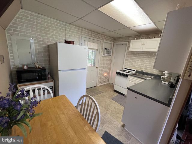 444 DEER MEADOW DR, Strasburg, VA 22657