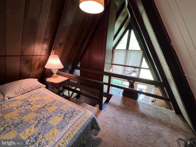 444 DEER MEADOW DR, Strasburg, VA 22657