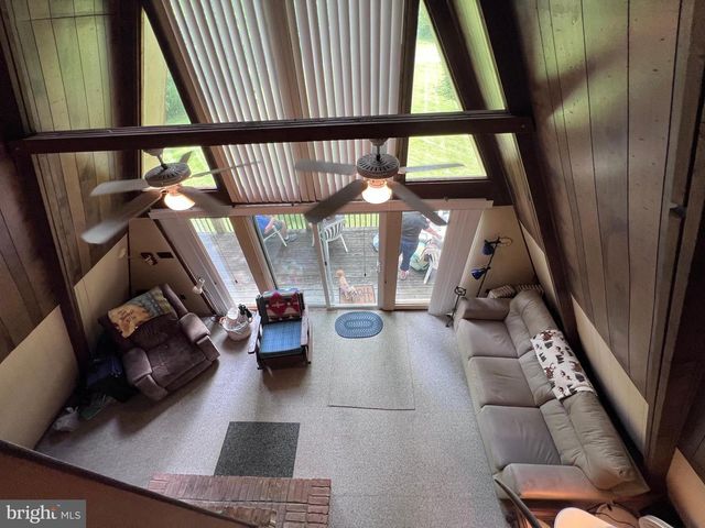 444 DEER MEADOW DR, Strasburg, VA 22657