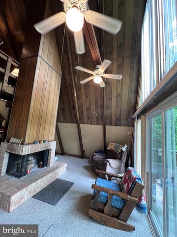 444 DEER MEADOW DR, Strasburg, VA 22657