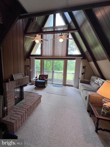 444 DEER MEADOW DR, Strasburg, VA 22657