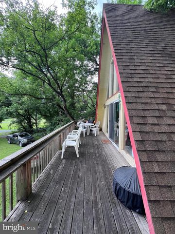444 DEER MEADOW DR, Strasburg, VA 22657
