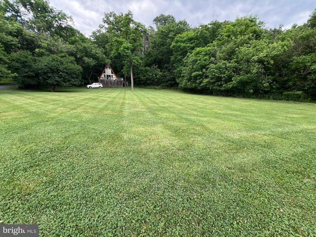 444 DEER MEADOW DR, Strasburg, VA 22657