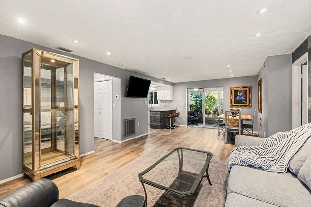 838 SPRING VIEW AVENUE NW, Port Charlotte, FL 33948