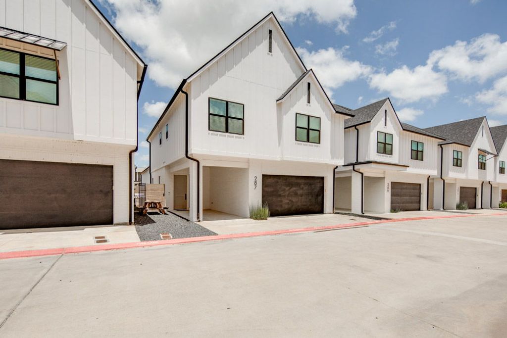 287 Estates Circle, College Station, TX 77840 — photo 2