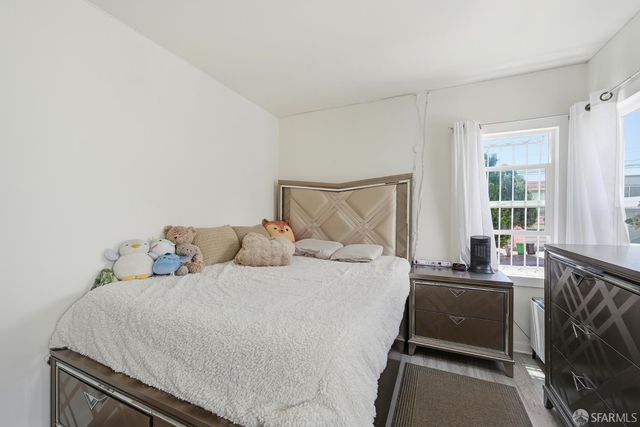 1133 Silver Avenue, San Francisco, CA 94134