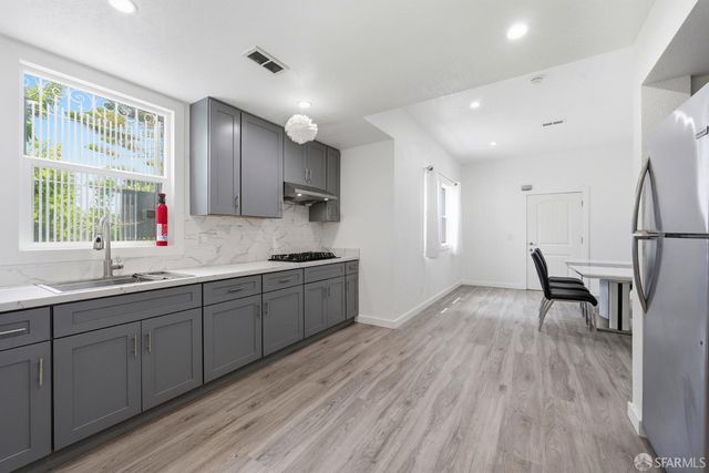 1133 Silver Avenue, San Francisco, CA 94134