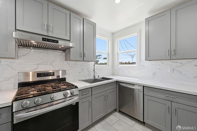 1133 Silver Avenue, San Francisco, CA 94134