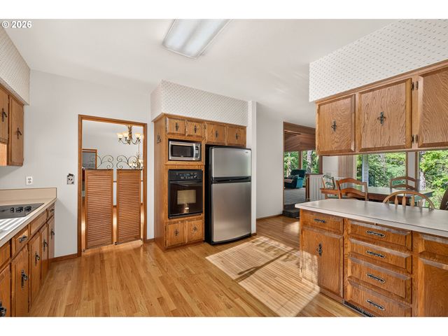 1180 Se VILLARD St, Mc Minnville, OR 97128