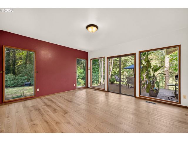 1180 Se VILLARD St, Mc Minnville, OR 97128