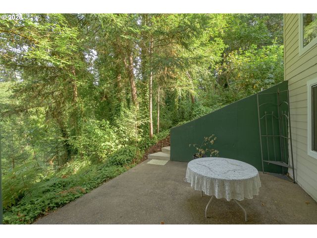 1180 Se VILLARD St, Mc Minnville, OR 97128