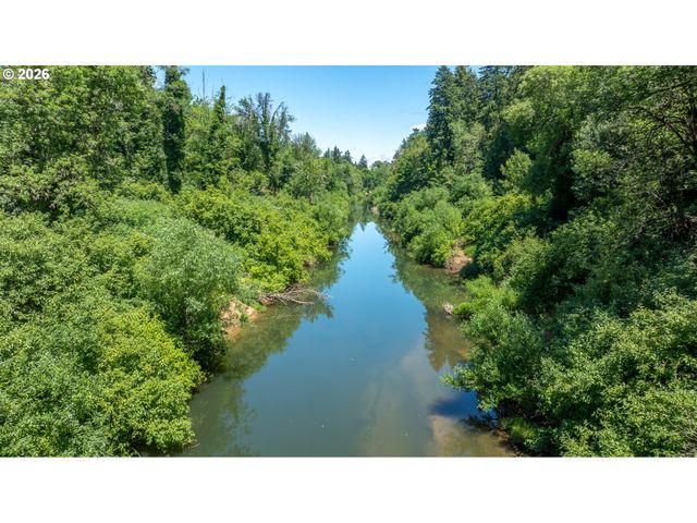 1180 Se VILLARD St, Mc Minnville, OR 97128
