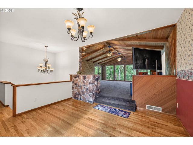 1180 Se VILLARD St, Mc Minnville, OR 97128
