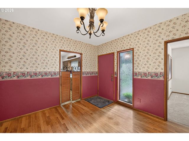1180 Se VILLARD St, Mc Minnville, OR 97128