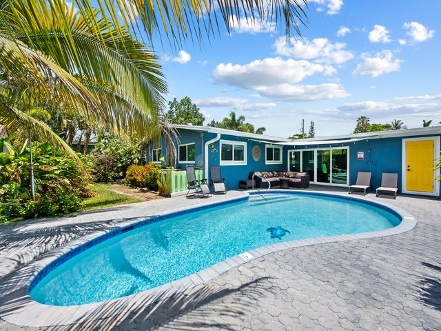 657 NW 30th Court, Wilton Manors, FL 33311