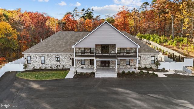 24035 & 24029 NEW MOUNTAIN RD, Aldie, VA 20105
