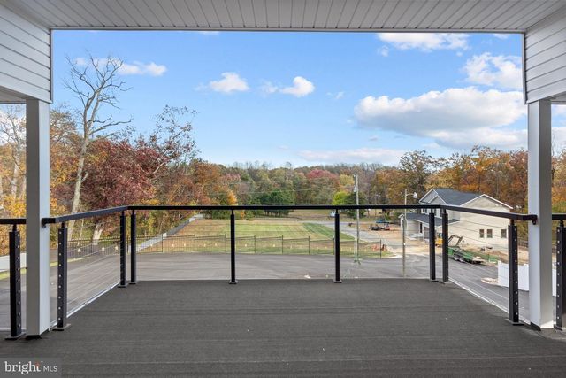 24035 & 24029 NEW MOUNTAIN RD, Aldie, VA 20105