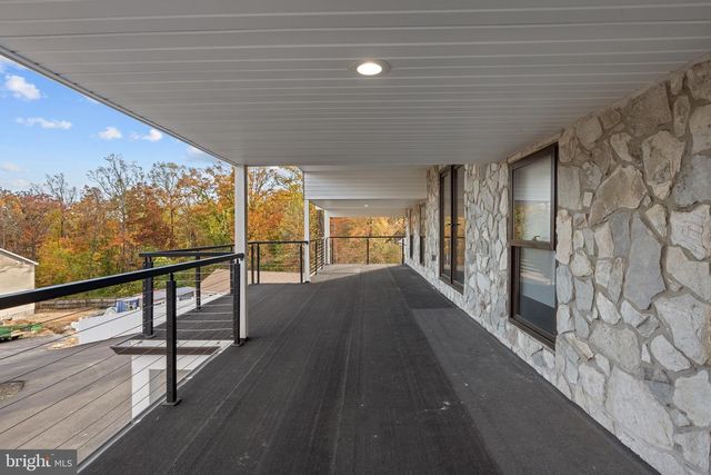 24035 & 24029 NEW MOUNTAIN RD, Aldie, VA 20105