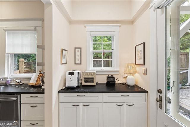 1091 Saint Louis Place, Atlanta, GA 30306