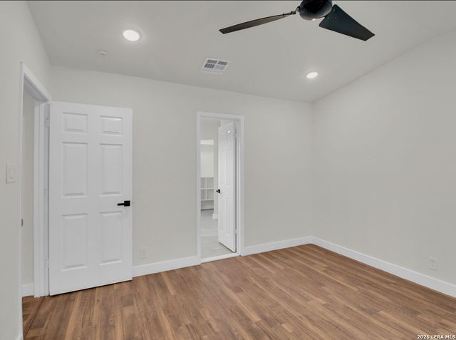 4014 SUNRISE CREEK DR, San Antonio, TX 78244