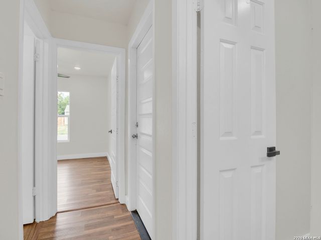 4014 SUNRISE CREEK DR, San Antonio, TX 78244
