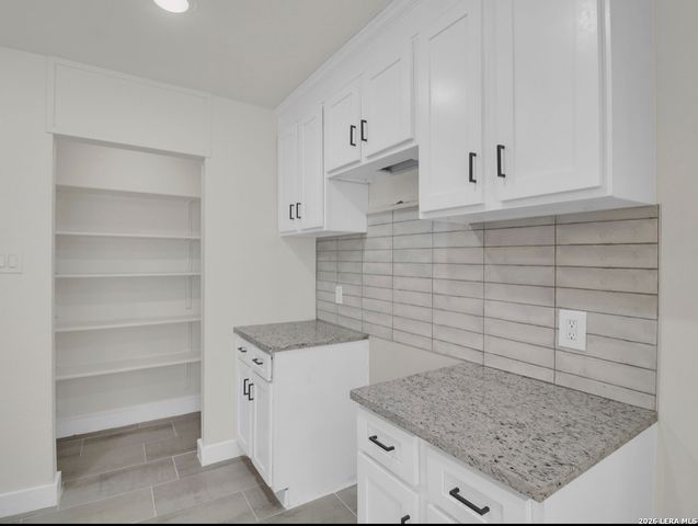 4014 SUNRISE CREEK DR, San Antonio, TX 78244