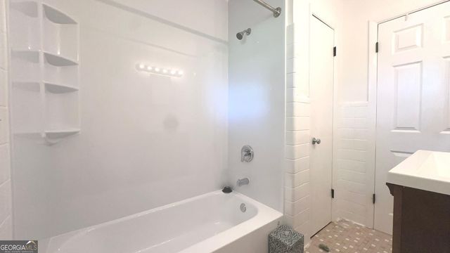 2498 Lakewood Drive, Kennesaw, GA 30152