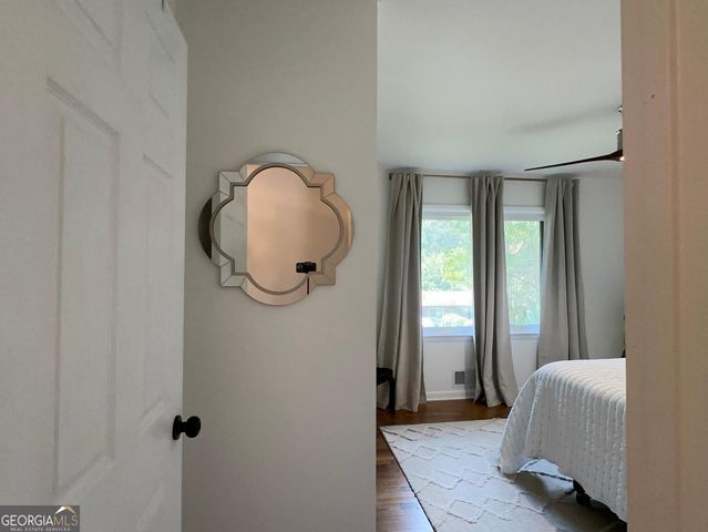 2498 Lakewood Drive, Kennesaw, GA 30152