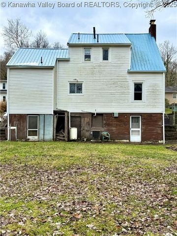 705 Glendale Avenue, South Charleston, WV 25303